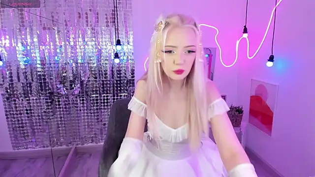 EmilyAir online show from 02-20-25, 05:29