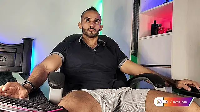 orion1993 online show from 02-14-25, 01:34