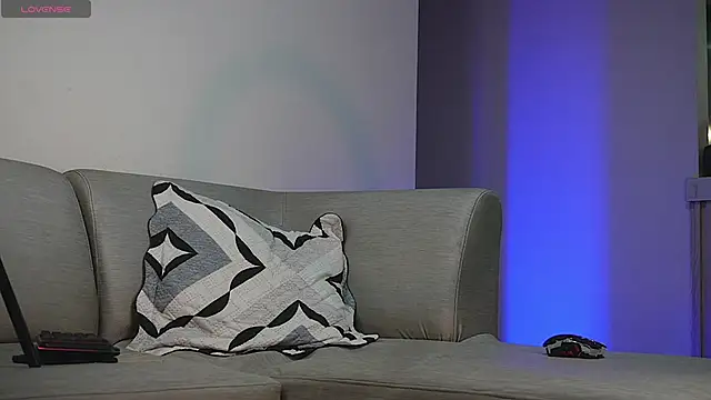 orion1993 online show from 09-18-25, 11:51