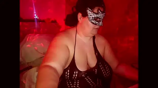 Snapshot of passionduo4 chatting on 12-15-24, 12:17 passionduo4 online show from 12-15-24, 12:17