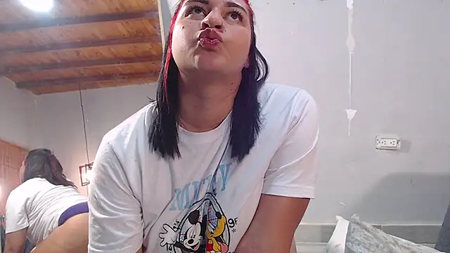 Luna Florez online show from 12-07-24, 03:36