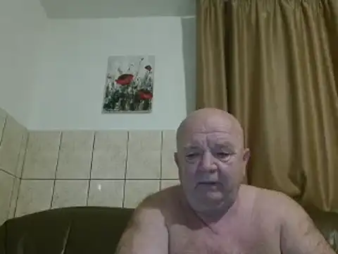 Snapshot of fullballs6 chatting on 02-06-25, 03:37 fullballs6 online show from 02-06-25, 03:37