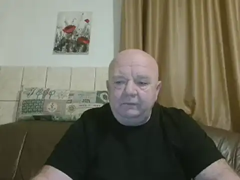 Snapshot of fullballs6 chatting on 02-09-25, 03:00 fullballs6 online show from 02-09-25, 03:00