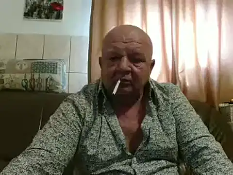 Snapshot of fullballs6 chatting on 03-20-25, 07:47 fullballs6 online show from 03-20-25, 07:47