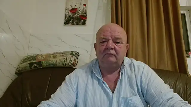 Snapshot of fullballs6 chatting on 12-15-25, 02:05 fullballs6 online show from 12-15-25, 02:05