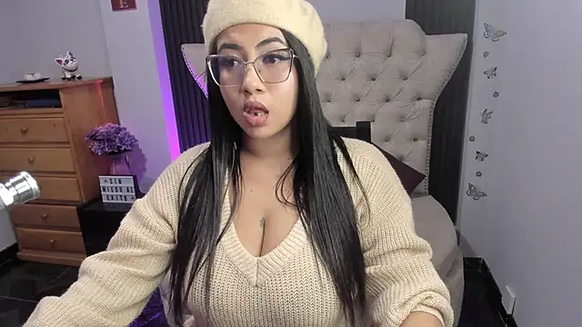 Snapshot of Sexy_cristall_ chatting on 10-16-25, 11:28 Sexy cristall  online show from 10-16-25, 11:28