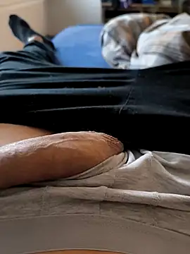 Snapshot of Kevoon991 chatting on 03-12-25, 04:13 Kevoon991 online show from 03-12-25, 04:13