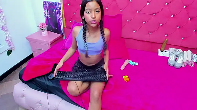 SamaraPrice69 online show from 01-16-25, 09:51