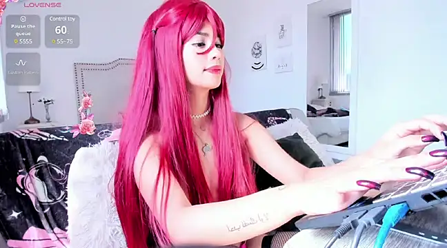 Snapshot of HannaKim chatting on 12-31-24, 05:18 HannaKim online show from 12-31-24, 05:18