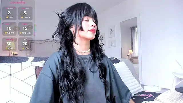 Snapshot of HannaKim chatting on 03-07-25, 04:00 HannaKim online show from 03-07-25, 04:00