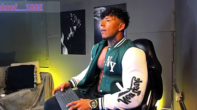 bradley smith online show from 02-18-26, 04:41