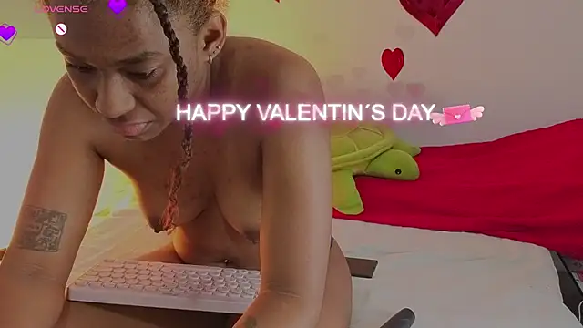 Snapshot of ChannelCox1 chatting on 02-26-26, 03:44 ChannelCox1 online show from 02-26-26, 03:44