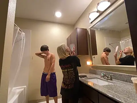 girlfriendmissy online show from 01-15-25, 08:05