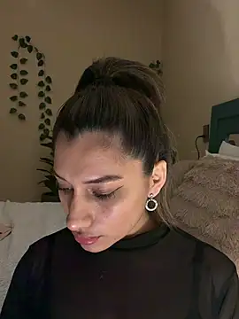 Snapshot of Bckystonee chatting on 02-14-26, 05:48 Bckystonee online show from 02-14-26, 05:48