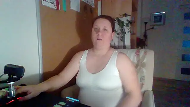 ReifeVenna online show from 12-16-24, 03:32