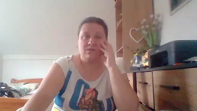 ReifeVenna online show from 09-19-25, 08:49