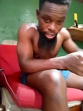 Snapshot of Chocolate_factory_man chatting on 12-09-24, 04:26 Chocolate factory man online show from 12-09-24, 04:26