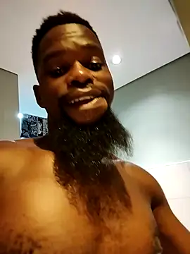 Snapshot of Chocolate_factory_man chatting on 01-12-25, 01:32 Chocolate factory man online show from 01-12-25, 01:32