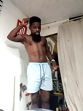 Snapshot of Chocolate_factory_man chatting on 01-29-25, 03:15 Chocolate factory man online show from 01-29-25, 03:15