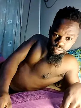 Snapshot of Chocolate_factory_man chatting on 09-30-25, 03:22 Chocolate factory man online show from 09-30-25, 03:22