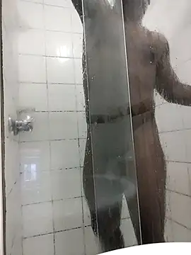 Chocolate factory man online show from 11-28-25, 01:19