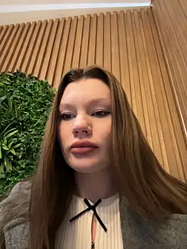 justmila online show from 12-18-24, 03:11