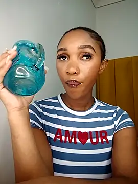 Shria107 online show from 09-20-25, 12:11