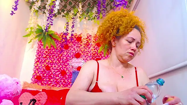 Snapshot of BLONDE_SEXYHOT chatting on 11-07-25, 04:12 BLONDE SEXYHOT online show from 11-07-25, 04:12