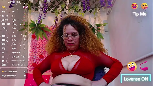 Snapshot of BLONDE_SEXYHOT chatting on 01-10-26, 10:14 BLONDE SEXYHOT online show from 01-10-26, 10:14