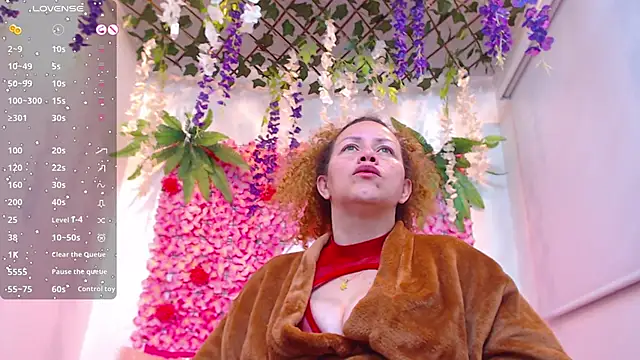 Snapshot of BLONDE_SEXYHOT chatting on 01-14-26, 10:21 BLONDE SEXYHOT online show from 01-14-26, 10:21