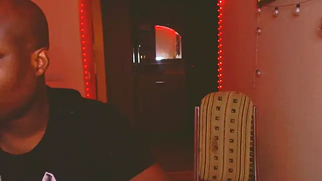 miss merciless  online show from 12-10-24, 07:32