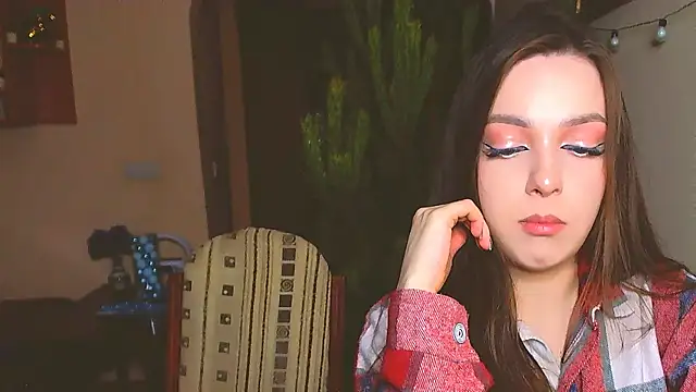 miss merciless  online show from 12-22-24, 10:38