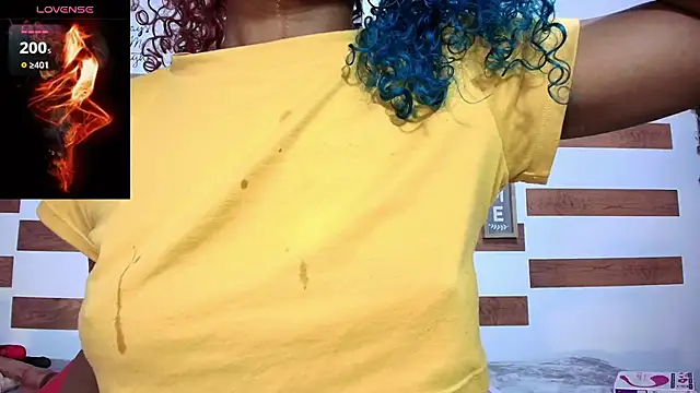 sofia fer online show from 10-03-25, 02:41