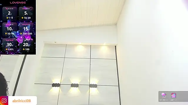 Snapshot of abril_ricci chatting on 01-22-25, 03:41 abril ricci online show from 01-22-25, 03:41