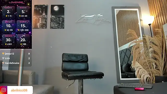 Snapshot of abril_ricci chatting on 02-08-25, 10:39 abril ricci online show from 02-08-25, 10:39