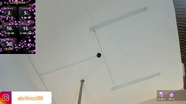 Snapshot of abril_ricci chatting on 03-03-25, 03:52 abril ricci online show from 03-03-25, 03:52