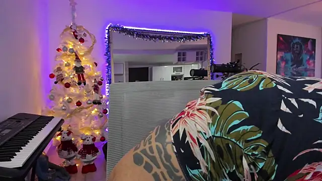 aaroncolombia online show from 12-05-24, 11:27