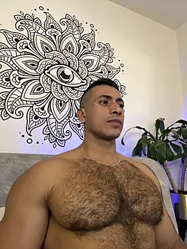 aaroncolombia online show from 11-01-25, 11:40