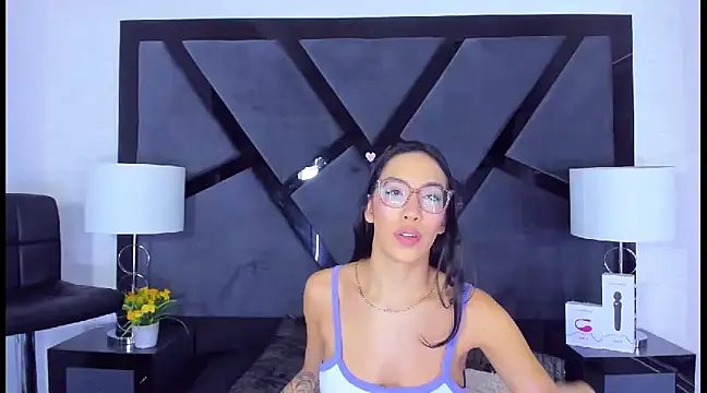 KylieWhite online show from 01-10-25, 12:15