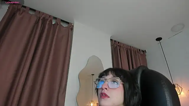 Hannys  cabernet online show from 12-10-24, 03:41