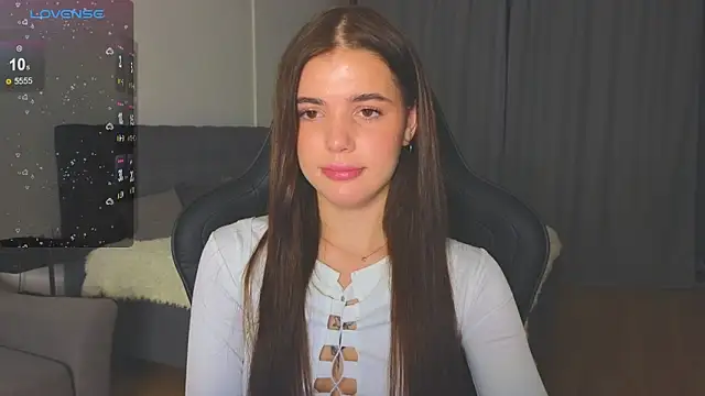 adrianawow1 online show from 09-18-25, 09:17