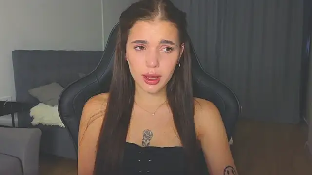 adrianawow1 online show from 09-20-25, 09:38