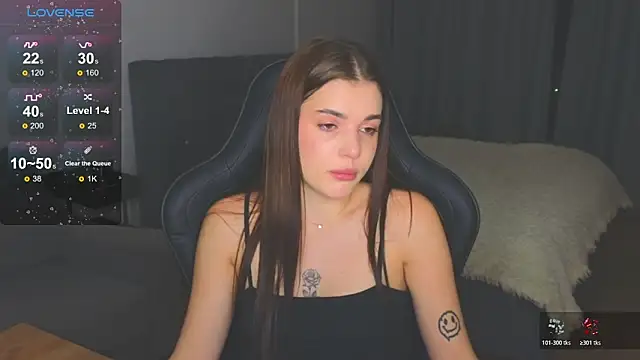 adrianawow1 online show from 12-18-25, 01:55