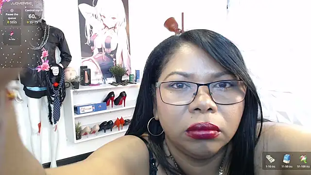 Keilathompson online show from 11-21-25, 10:25