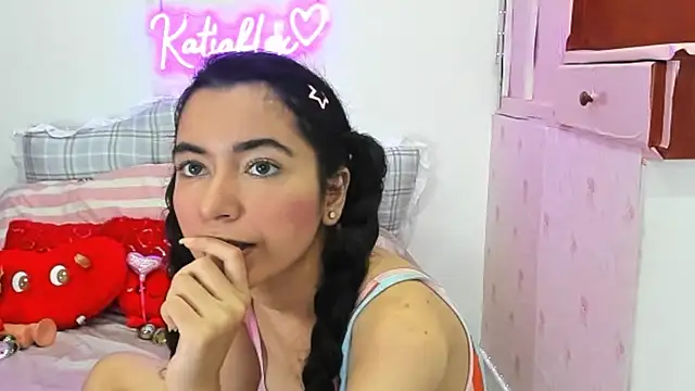 Katiaflex online show from 01-26-25, 01:52