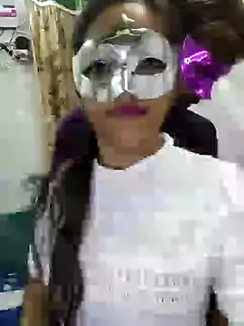 Snapshot of Dirty_couple_11 chatting on 01-19-25, 04:36 Dirty couple 11 online show from 01-19-25, 04:36