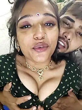 Snapshot of Dirty_couple_11 chatting on 02-14-25, 07:44 Dirty couple 11 online show from 02-14-25, 07:44