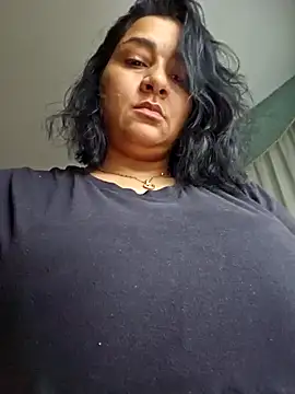 Snapshot of paulinaDiaz1 chatting on 01-10-25, 01:52 paulinaDiaz1 online show from 01-10-25, 01:52