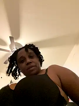 Snapshot of DestinyThickems89 chatting on 11-19-25, 06:57 DestinyThickems89 online show from 11-19-25, 06:57