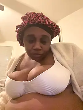 Snapshot of DestinyThickems89 chatting on 12-02-25, 11:34 DestinyThickems89 online show from 12-02-25, 11:34